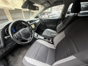 Toyota Auris, снимка 10