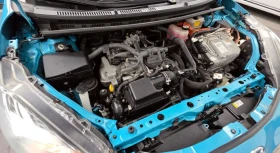 Toyota Prius C 1.5 Хибрид, снимка 13