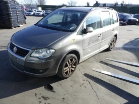 VW Touran 2.0, снимка 2