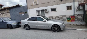  Mercedes-Benz E 270