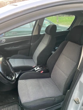 Peugeot 307 - 1100 € / 2151.41 лв. - 15720226 8