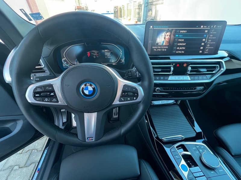 BMW iX3 IX 3 M-paket, снимка 17 - Автомобили и джипове - 46297360