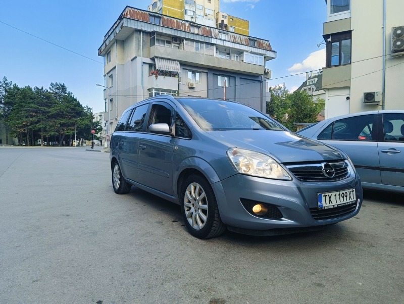 Opel Zafira, снимка 1 - Автомобили и джипове - 46426368