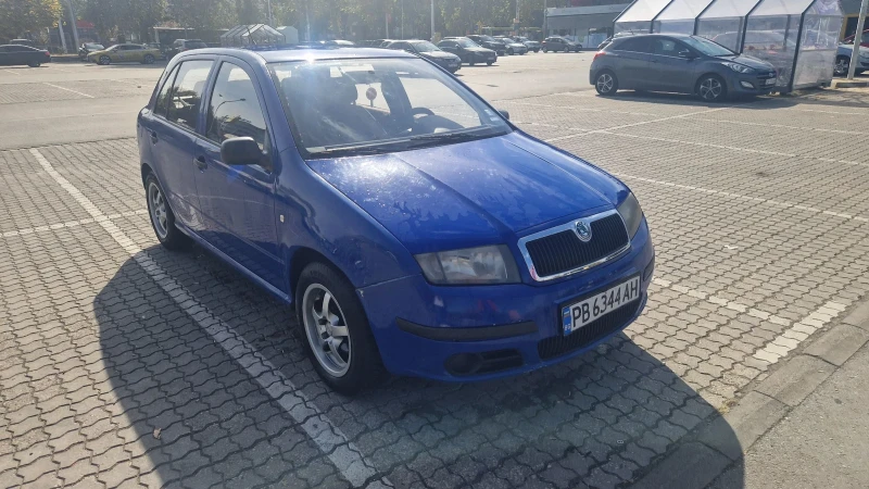 Skoda Fabia 1.4 65к.с Газ/Бензин, снимка 3 - Автомобили и джипове - 47555348