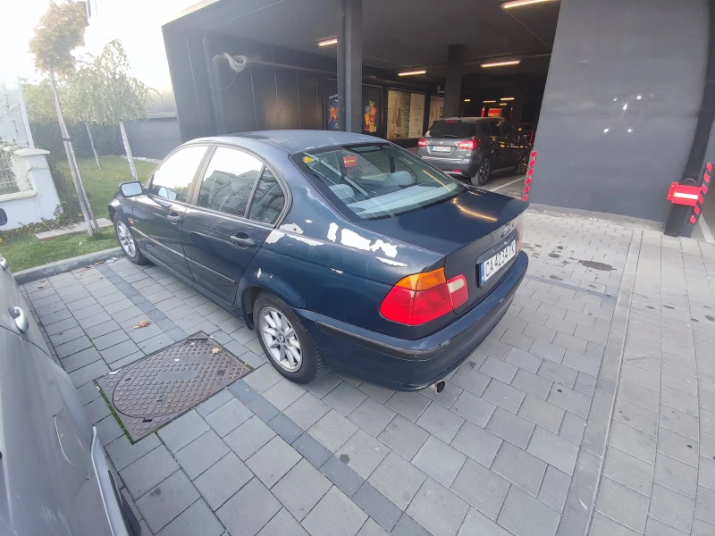 BMW 318, снимка 7 - Автомобили и джипове - 49319558