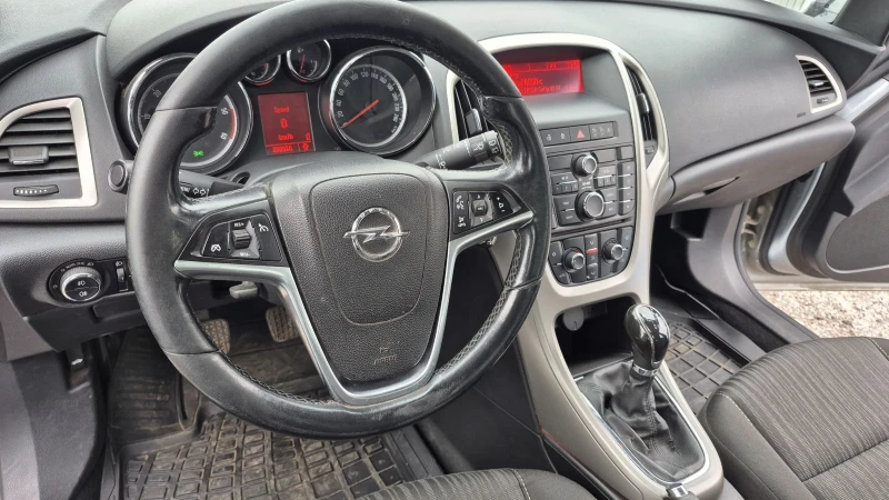 Opel Astra 2012 * 1.7 CDTi * Sport Tourer * ОФЕРТА, снимка 11 - Автомобили и джипове - 52080426
