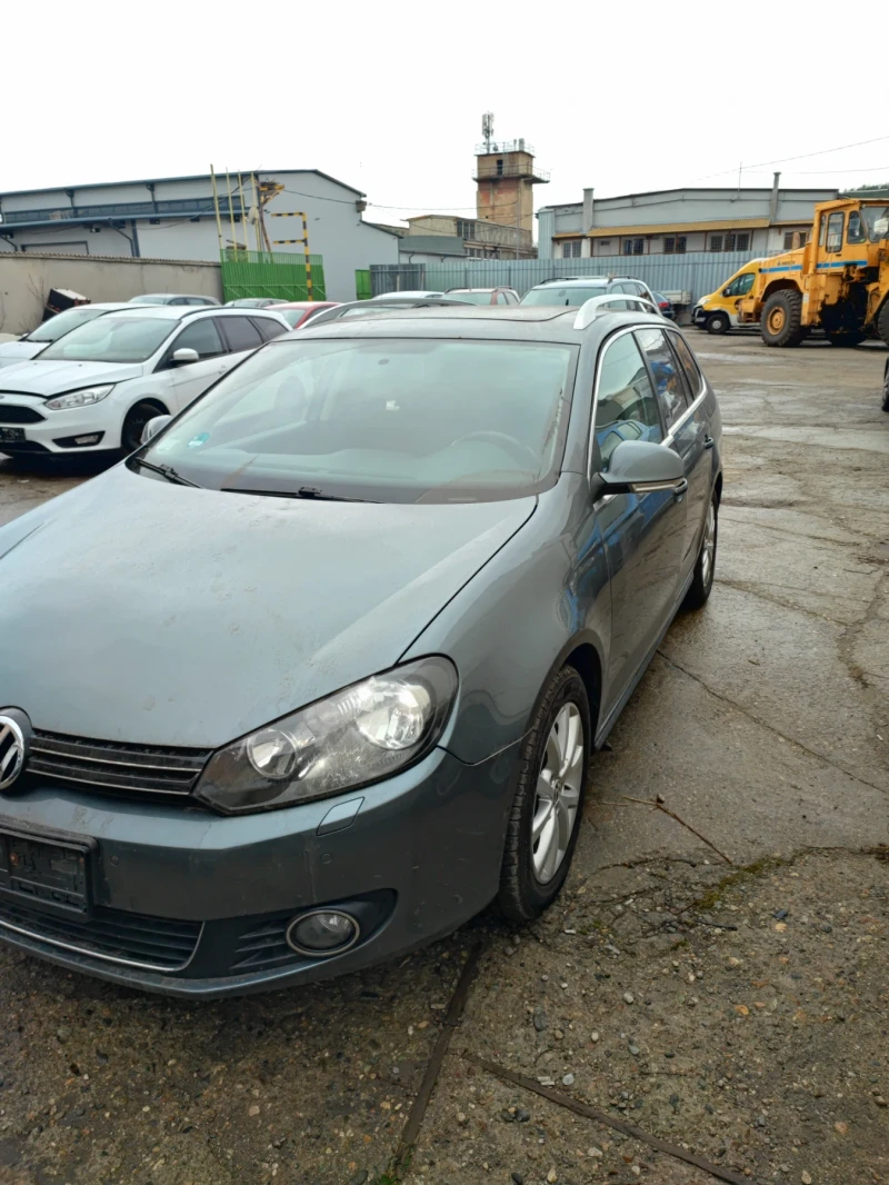 VW Golf, снимка 12 - Автомобили и джипове - 53220277