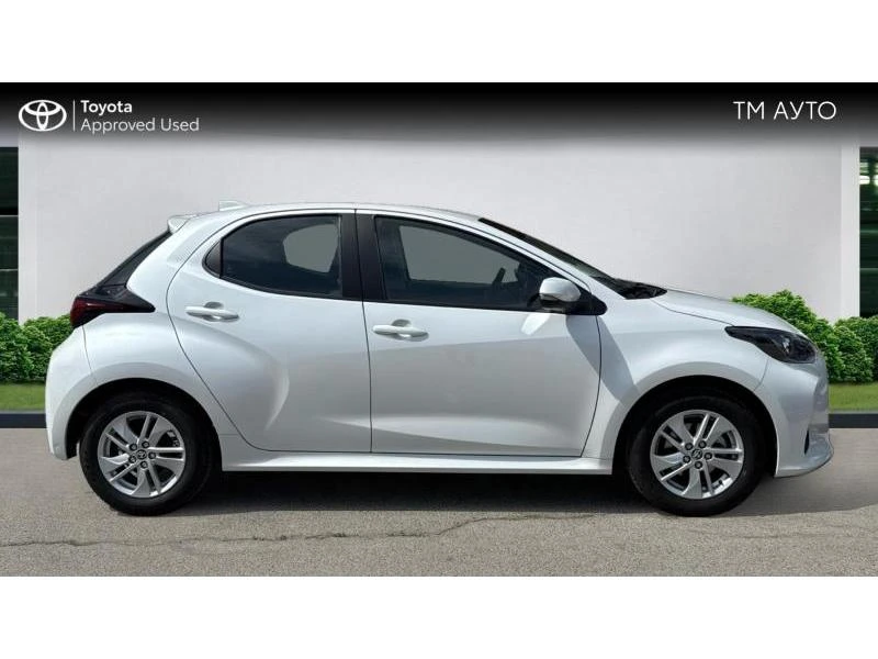 Toyota Yaris 1.5 CHIC - 36900 лв. - 25947171 17
