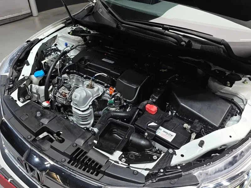 Honda Accord 2.4 9Th Generation, снимка 11 - Автомобили и джипове - 55841654