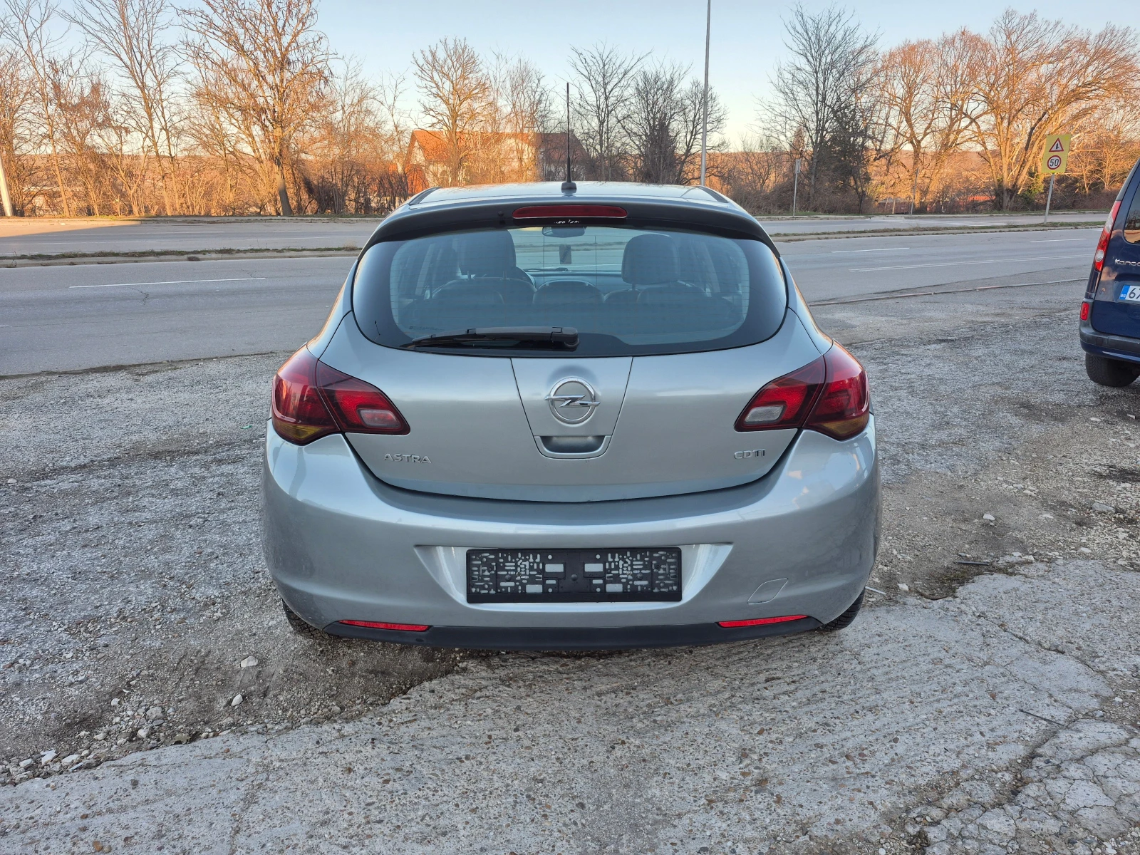 Opel Astra 1.7 CDTI COSMO - изображение 6