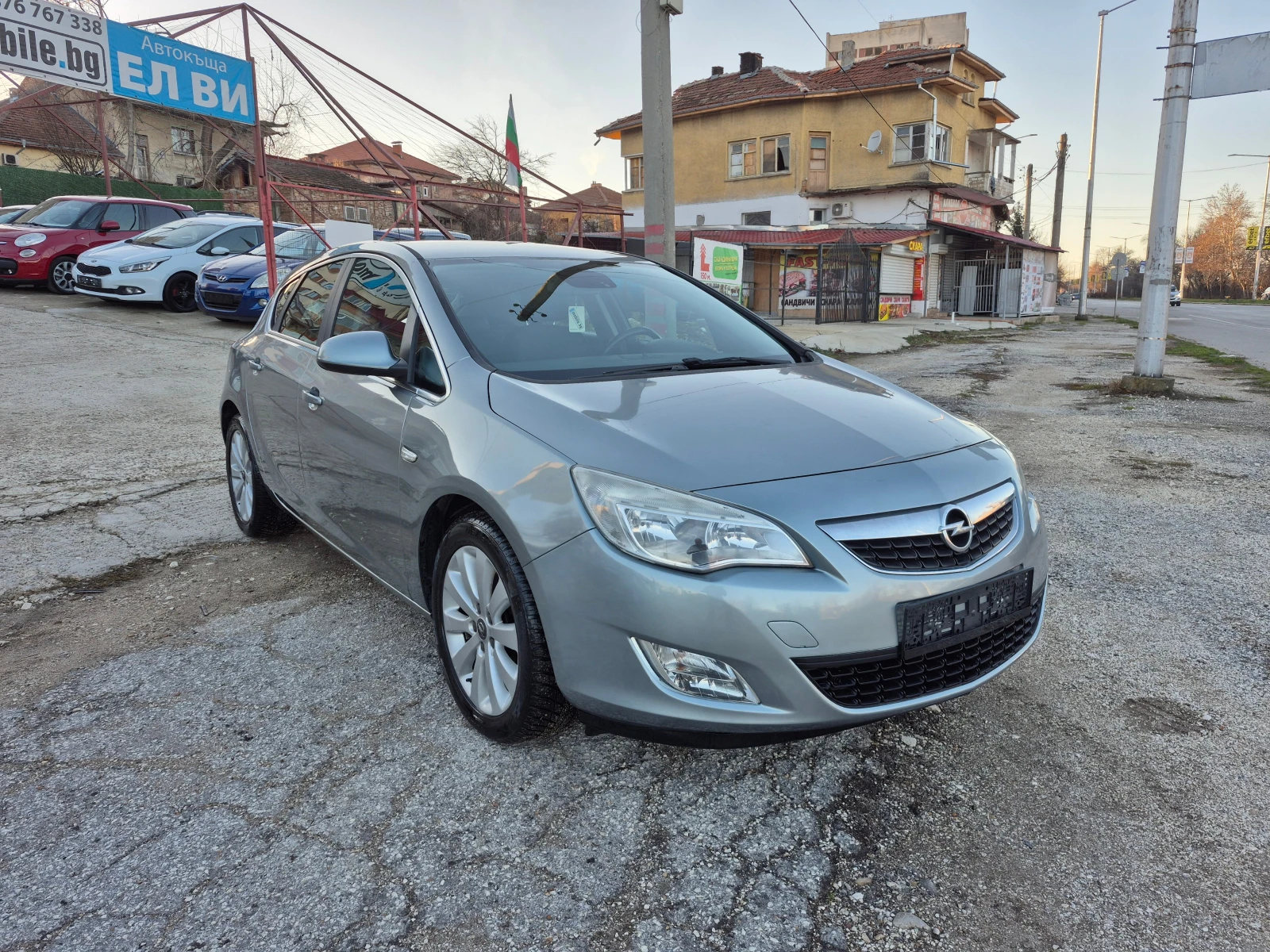 Opel Astra 1.7 CDTI COSMO - изображение 3