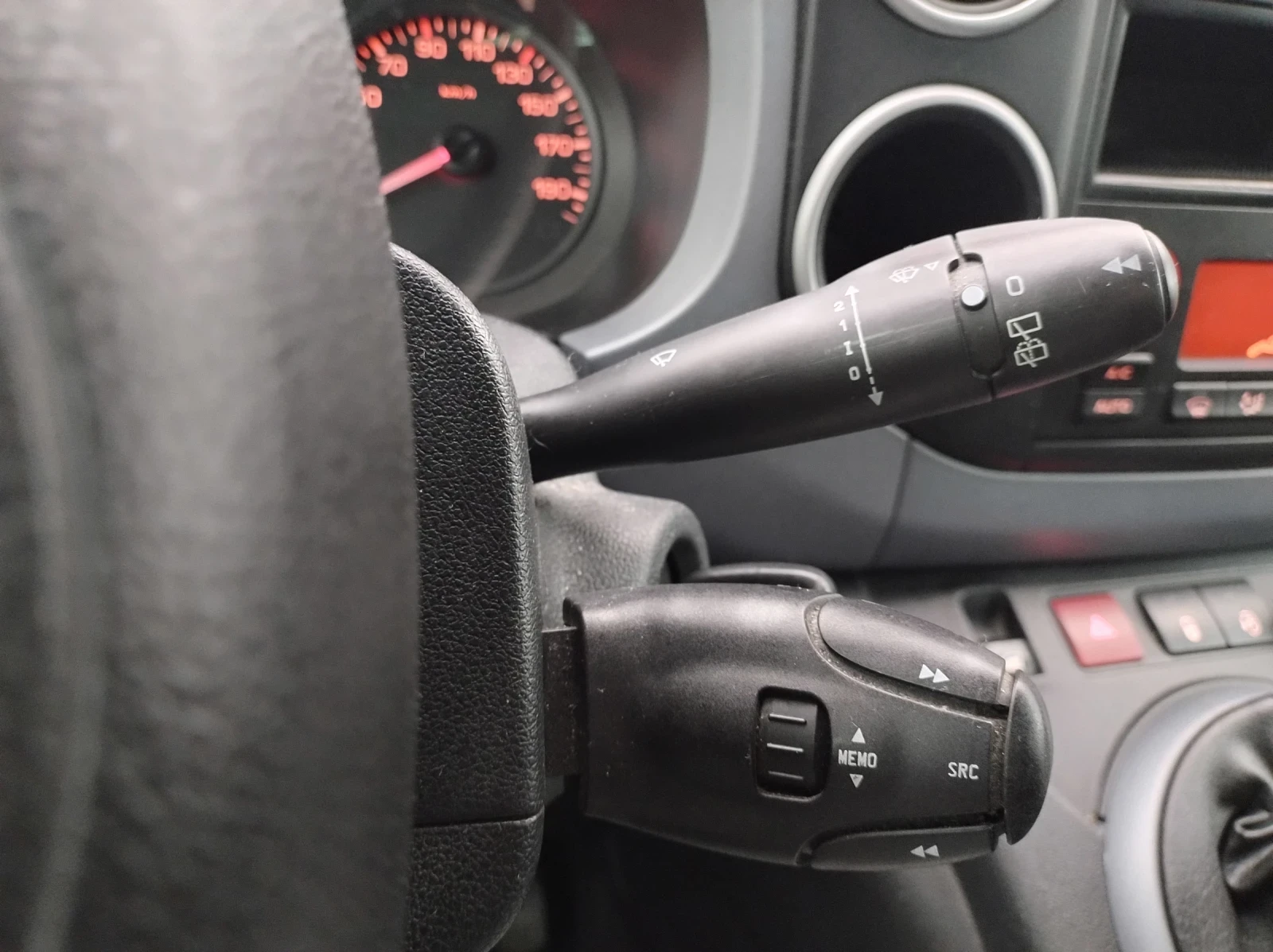 Citroen Berlingo XTR-100% реални км, 110кс-Навигация - изображение 9