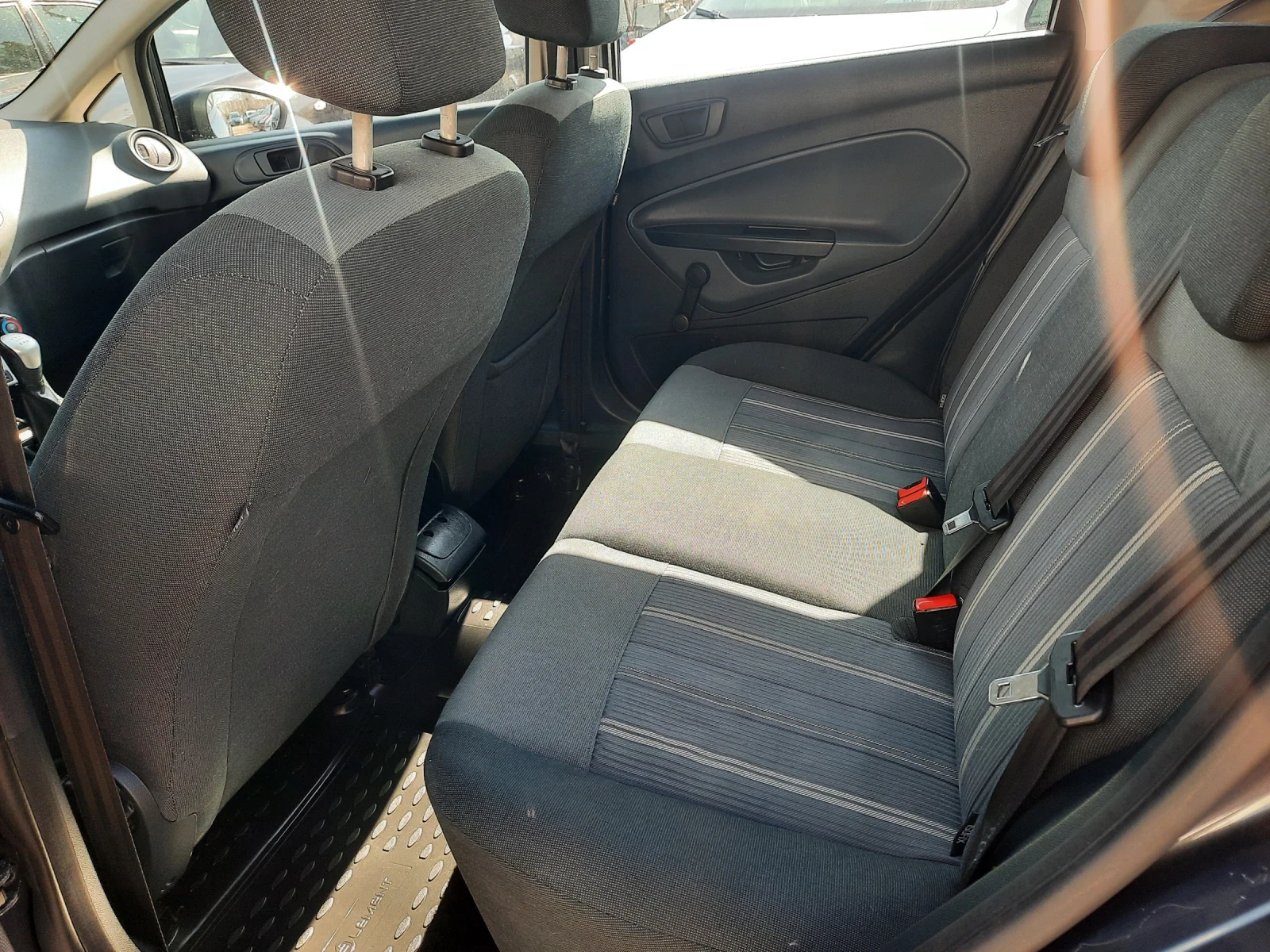Ford Fiesta 2009та КАТО НОВА! - изображение 9