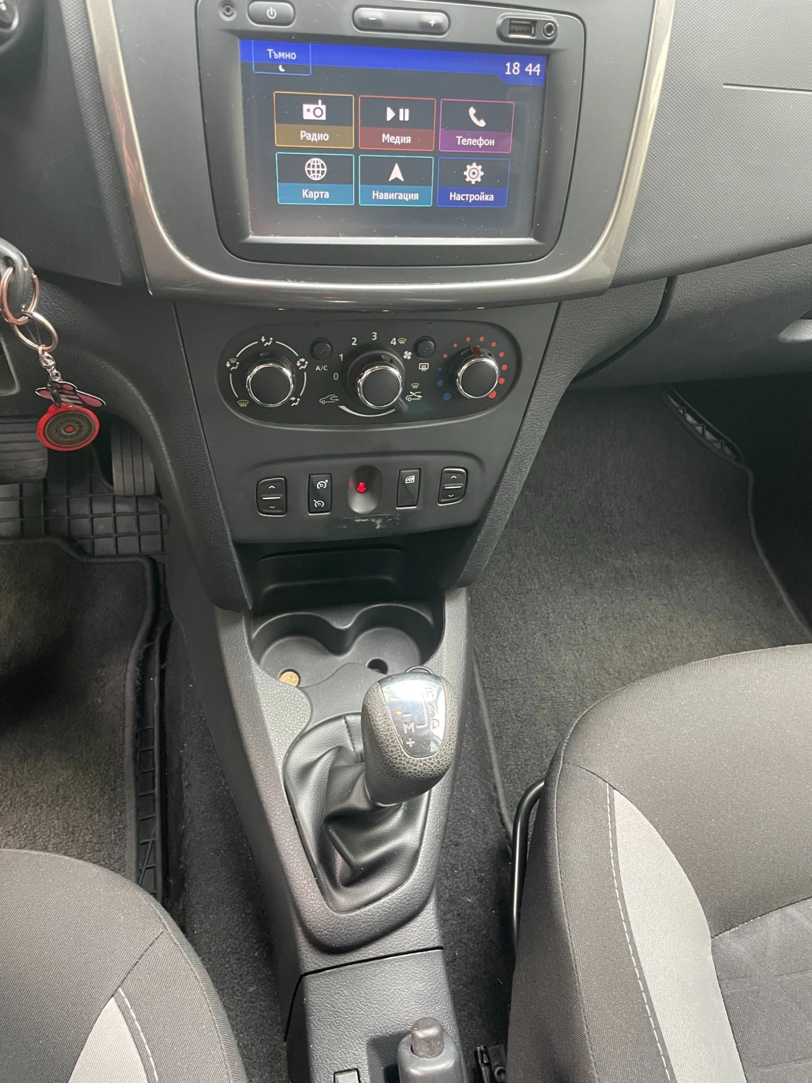Dacia Sandero Stepway - изображение 7