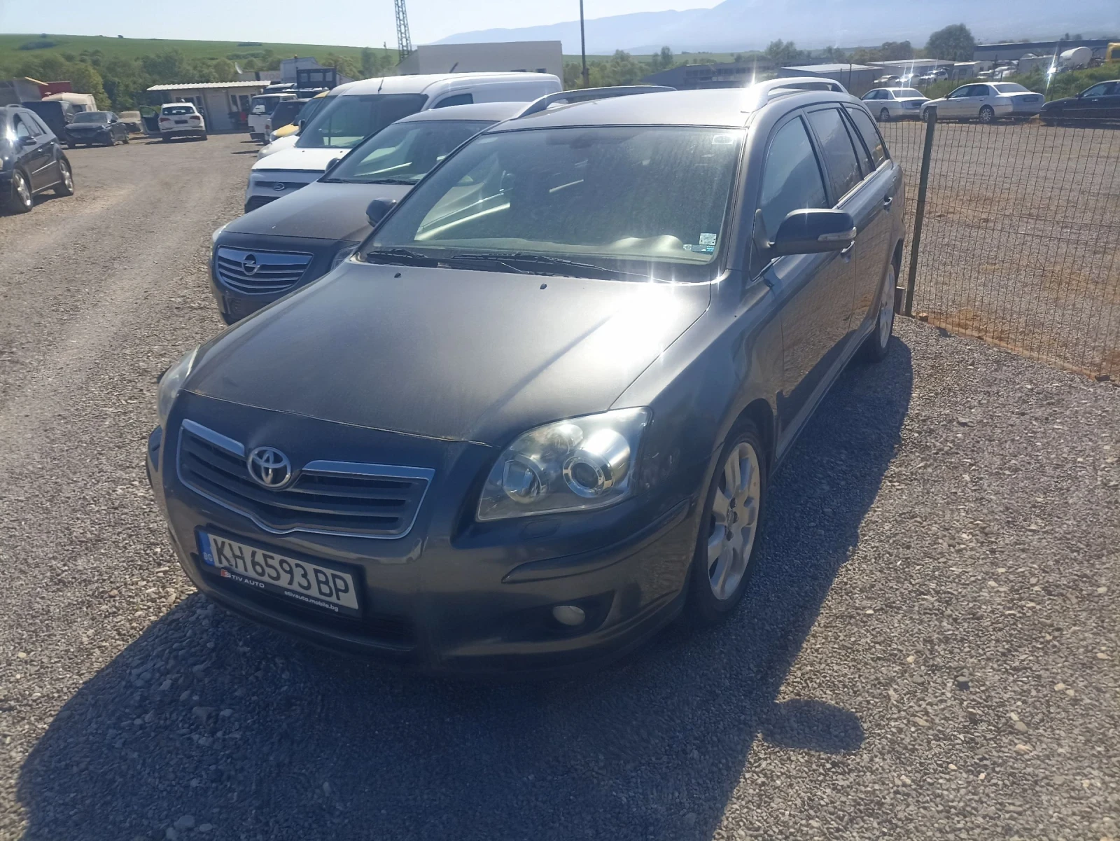 Toyota Avensis Т25 - изображение 2