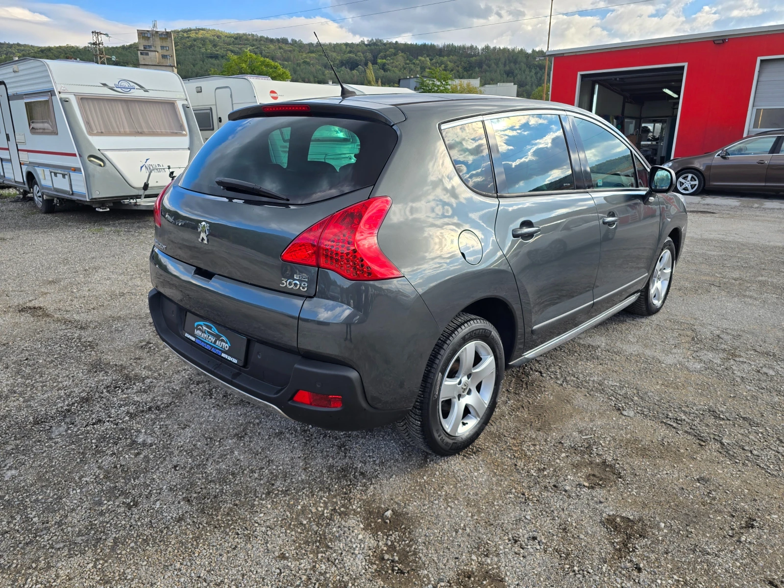 Peugeot 3008 1.6 HDI AВТОМАТИК/ВСИЧКИ ЕКСТРИ  - изображение 3