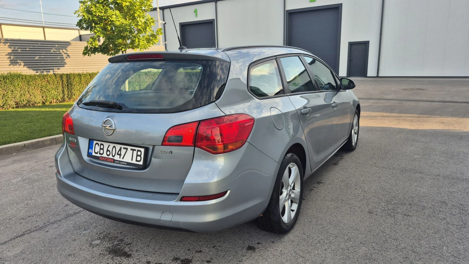 Opel Astra 2012 * 1.7 CDTi * Sport Tourer * Бартер * Лизинг * - изображение 2