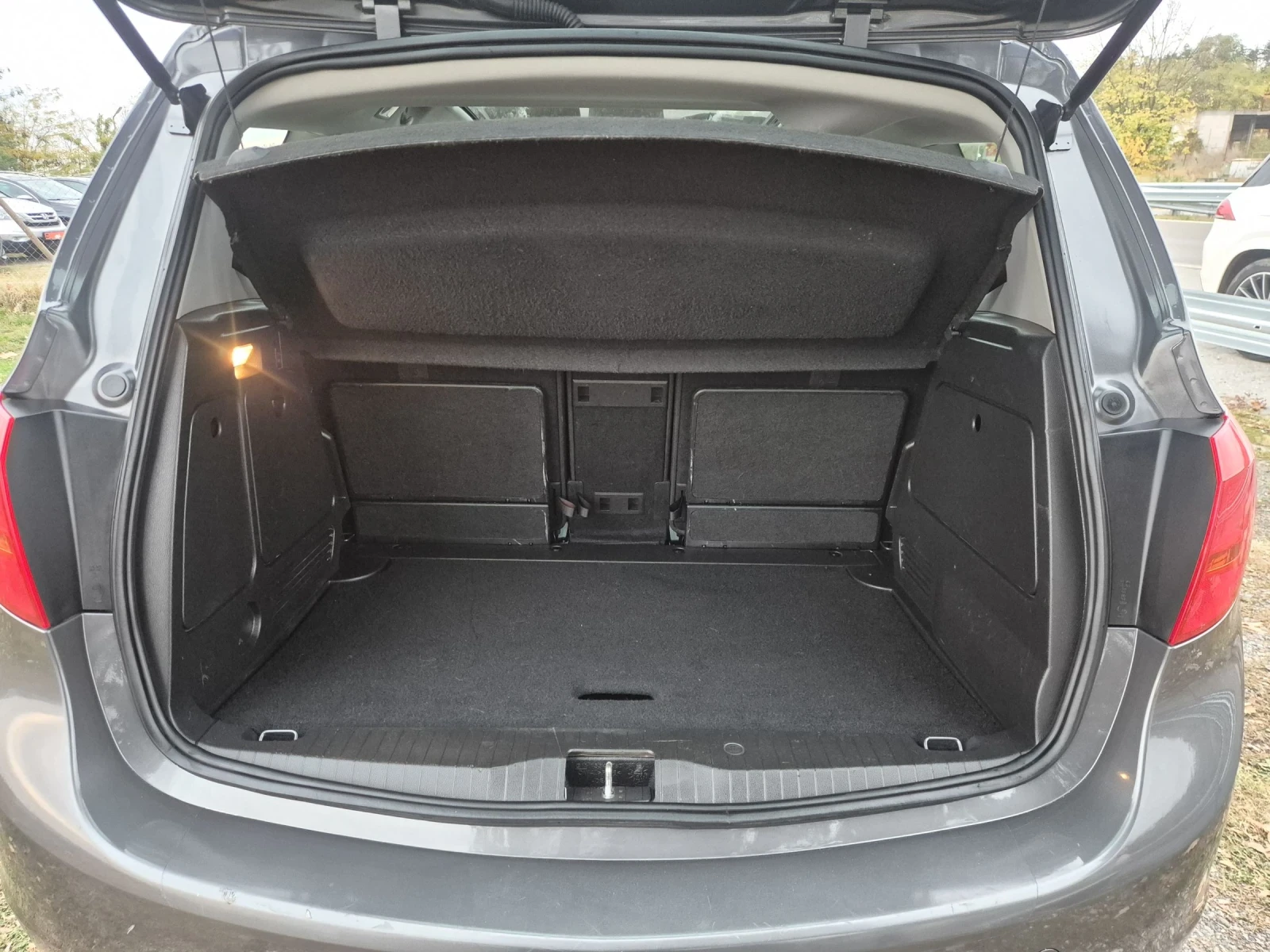 Opel Meriva 1, 4i/Panorama /Germany  | Mobile.bg — изображение 13