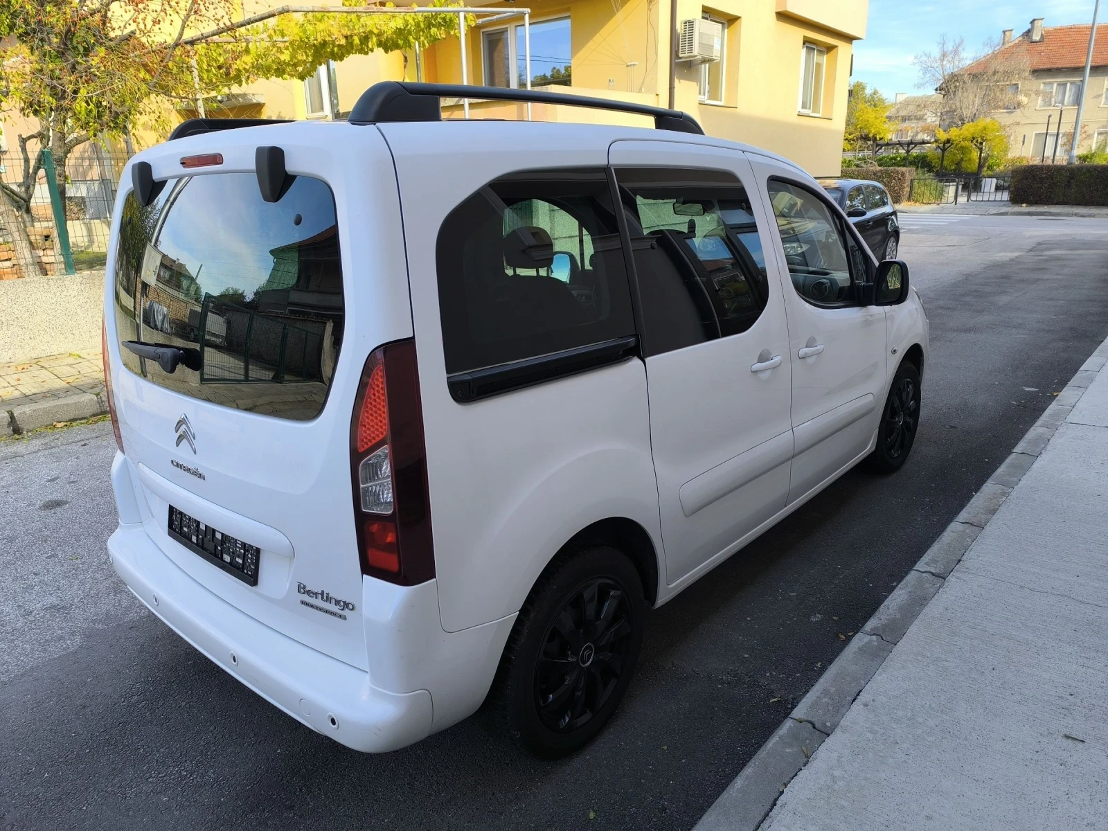 Citroen Berlingo 1.6 - изображение 5