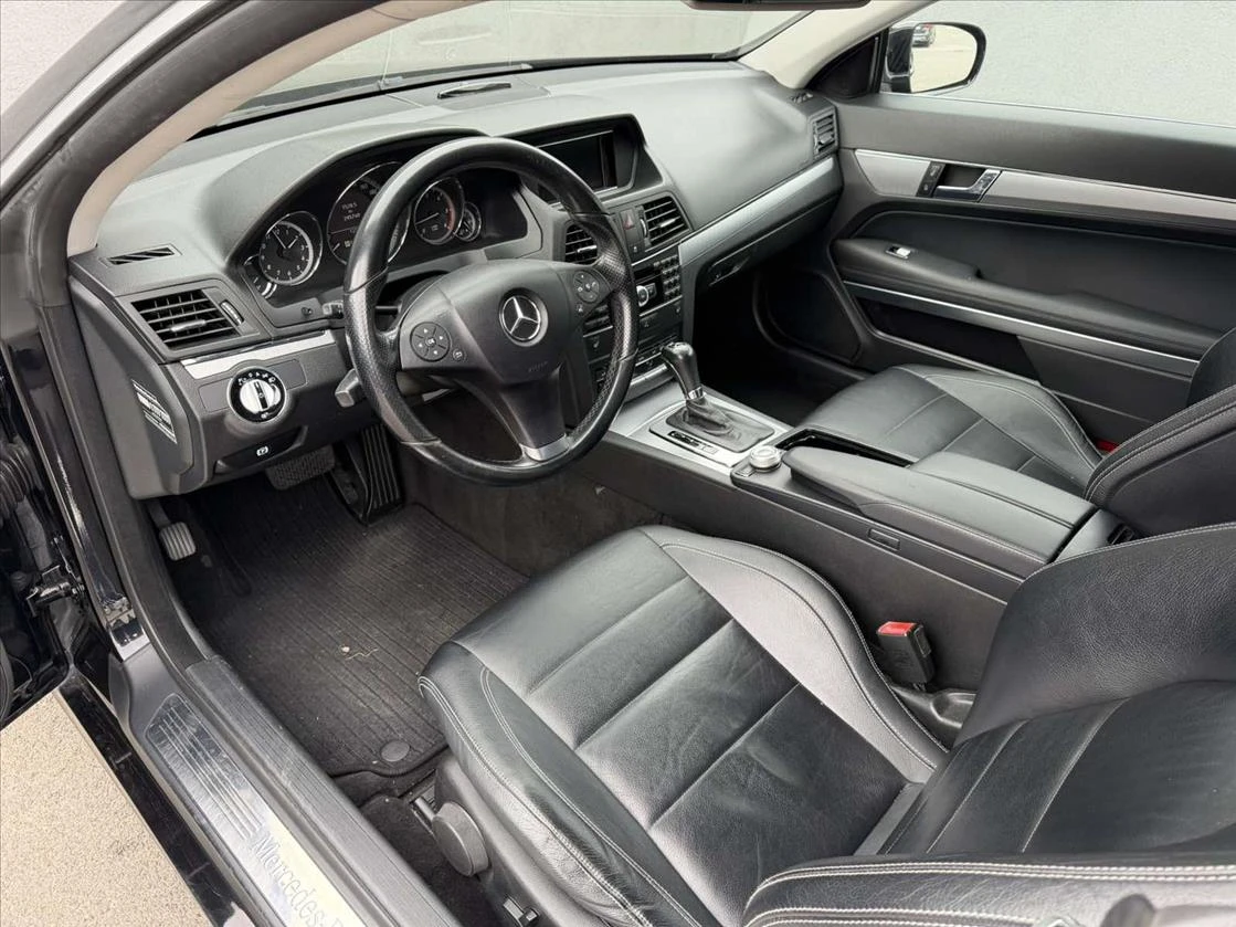 Mercedes-Benz E 350 CDI COUPE - изображение 10