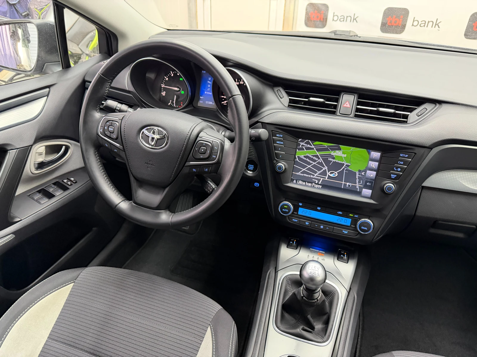 Toyota Avensis 1.8I* СЕРВИЗНА КНИЖКА* ПЪЛНА  ИСТОРИЯ В ТОЙОТА, снимка 12 - Автомобили и джипове - 53771308