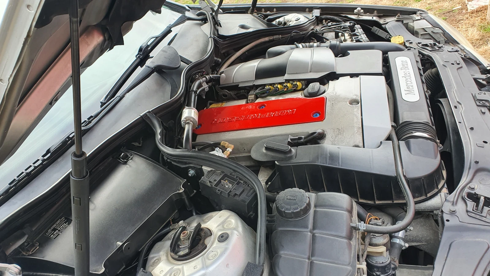 Mercedes-Benz C 200 Compressor, снимка 12 - Автомобили и джипове - 53817443