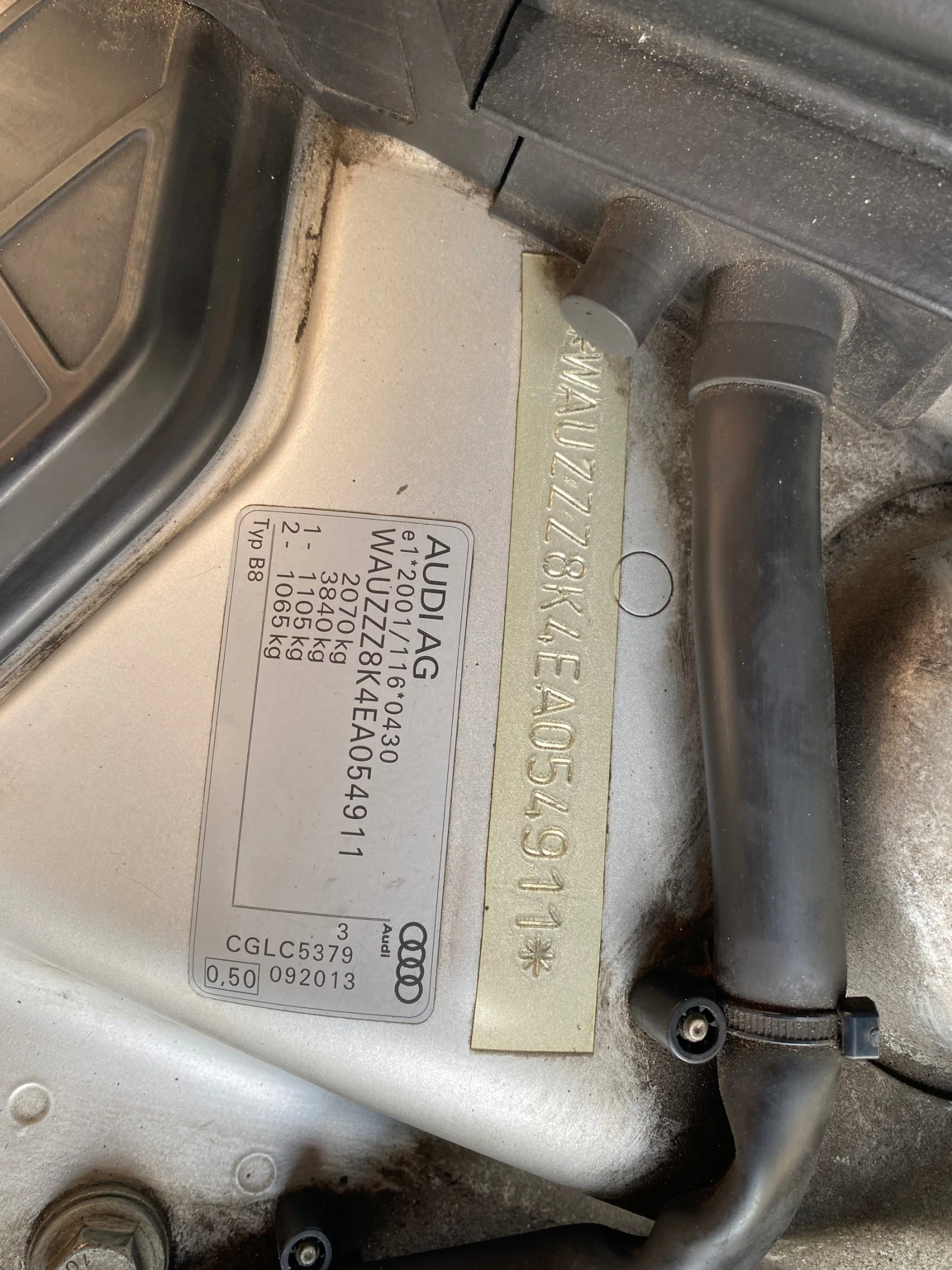 Audi A4 2.0TDI Facelift 177кс, снимка 10 - Автомобили и джипове - 53894199