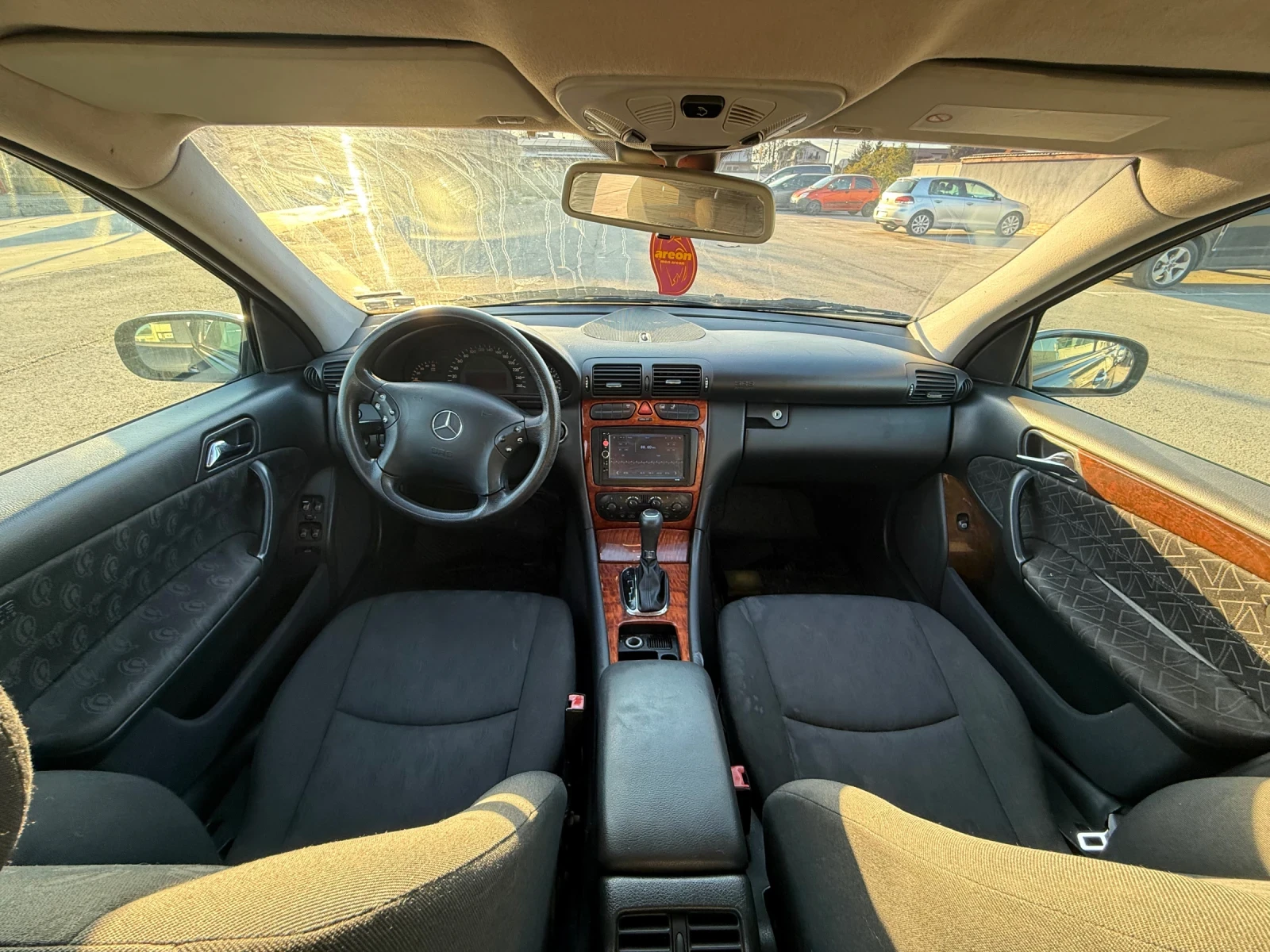 Mercedes-Benz C 220, снимка 6 - Автомобили и джипове - 54551510