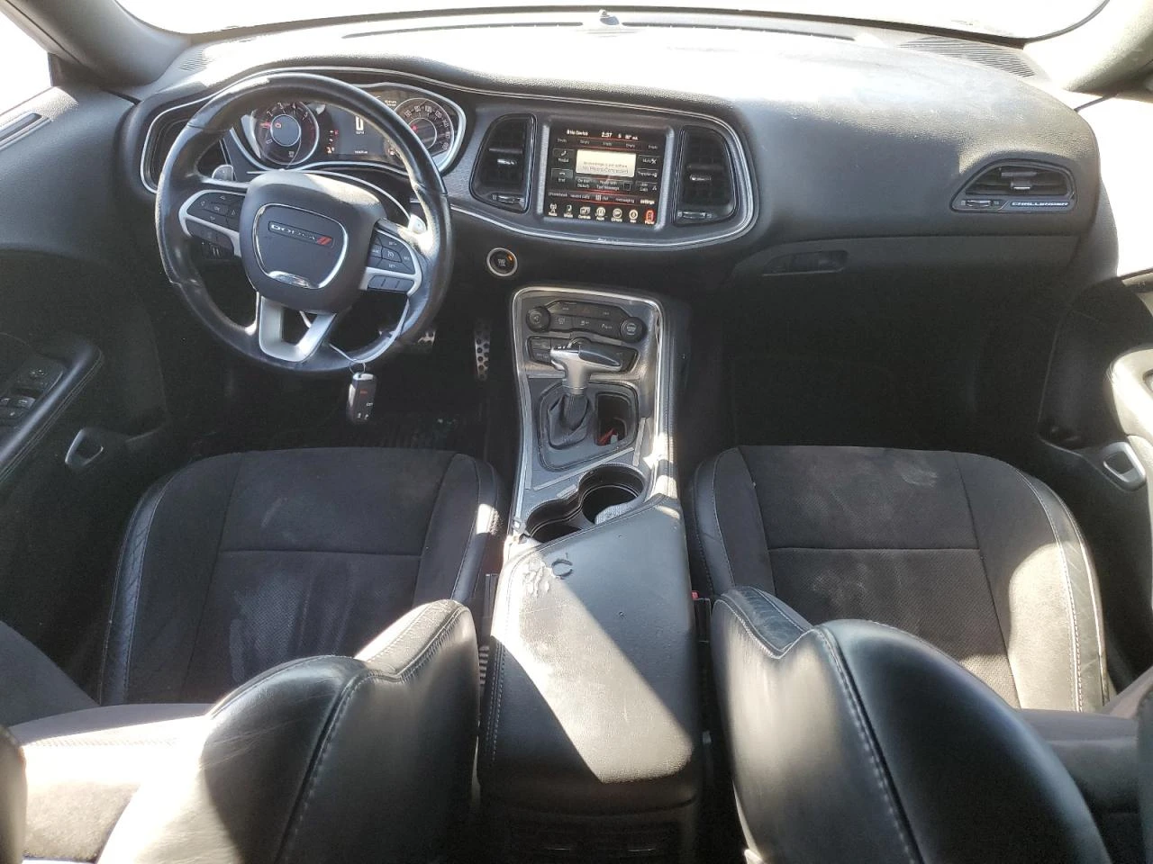Dodge Challenger 6.4l R/T Scat Pack, снимка 8 - Автомобили и джипове - 54479941