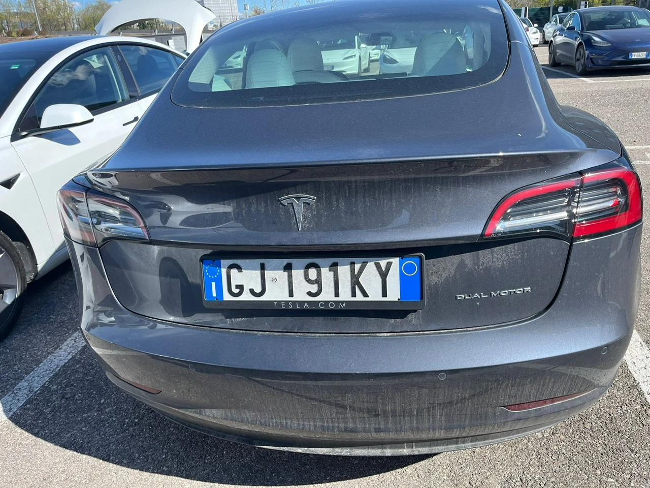 Tesla Model 3 LONG RANGE AWD, снимка 5 - Автомобили и джипове - 54528376