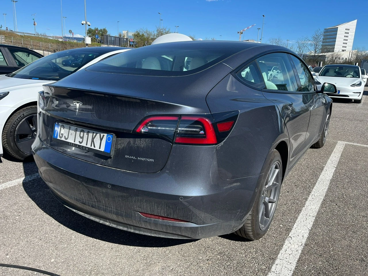 Tesla Model 3 LONG RANGE AWD, снимка 6 - Автомобили и джипове - 54528376