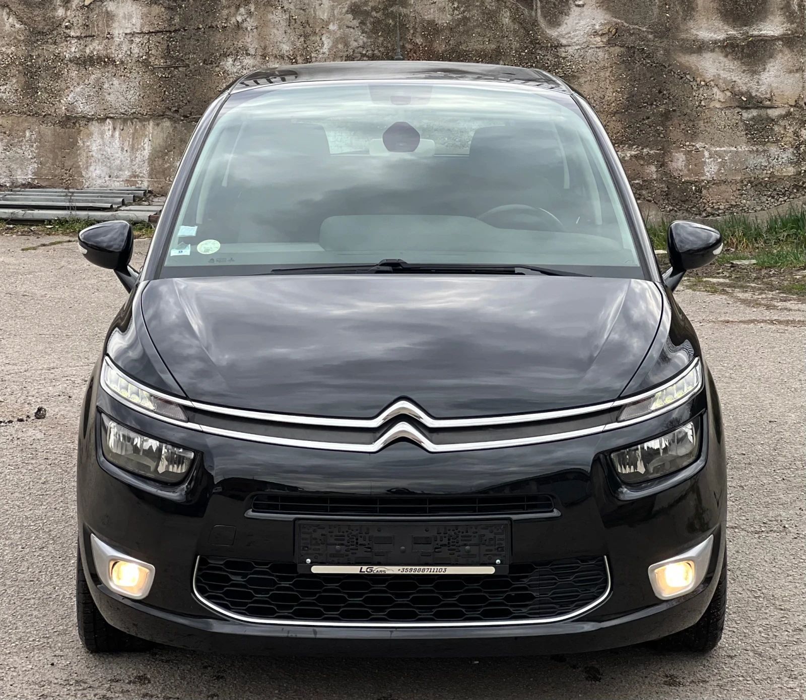 Citroen Grand C4 Picasso 1.6 HDI 6+ 1NAVI, снимка 3 - Автомобили и джипове - 54570131
