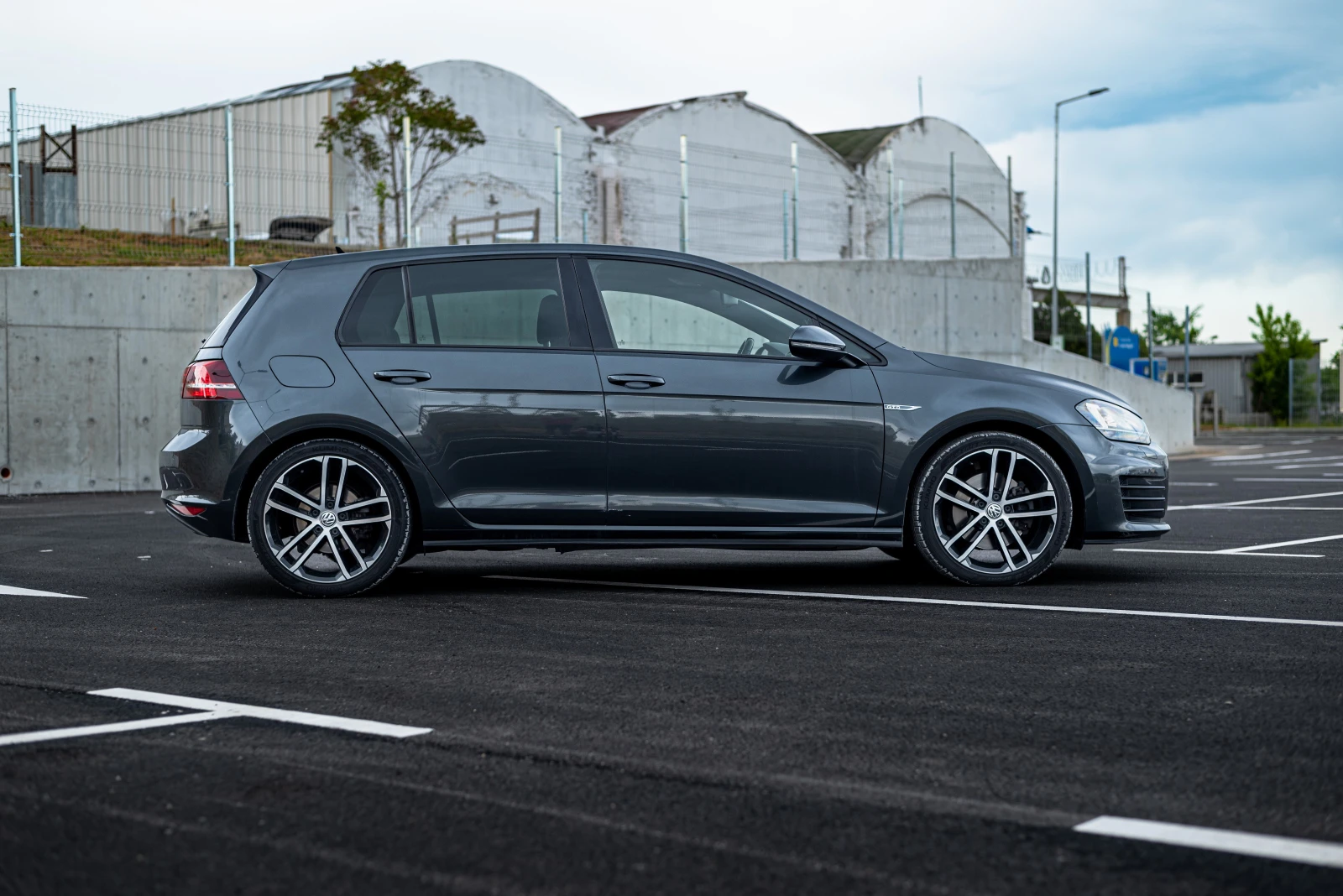 VW Golf GTD, снимка 4 - Автомобили и джипове - 54599402