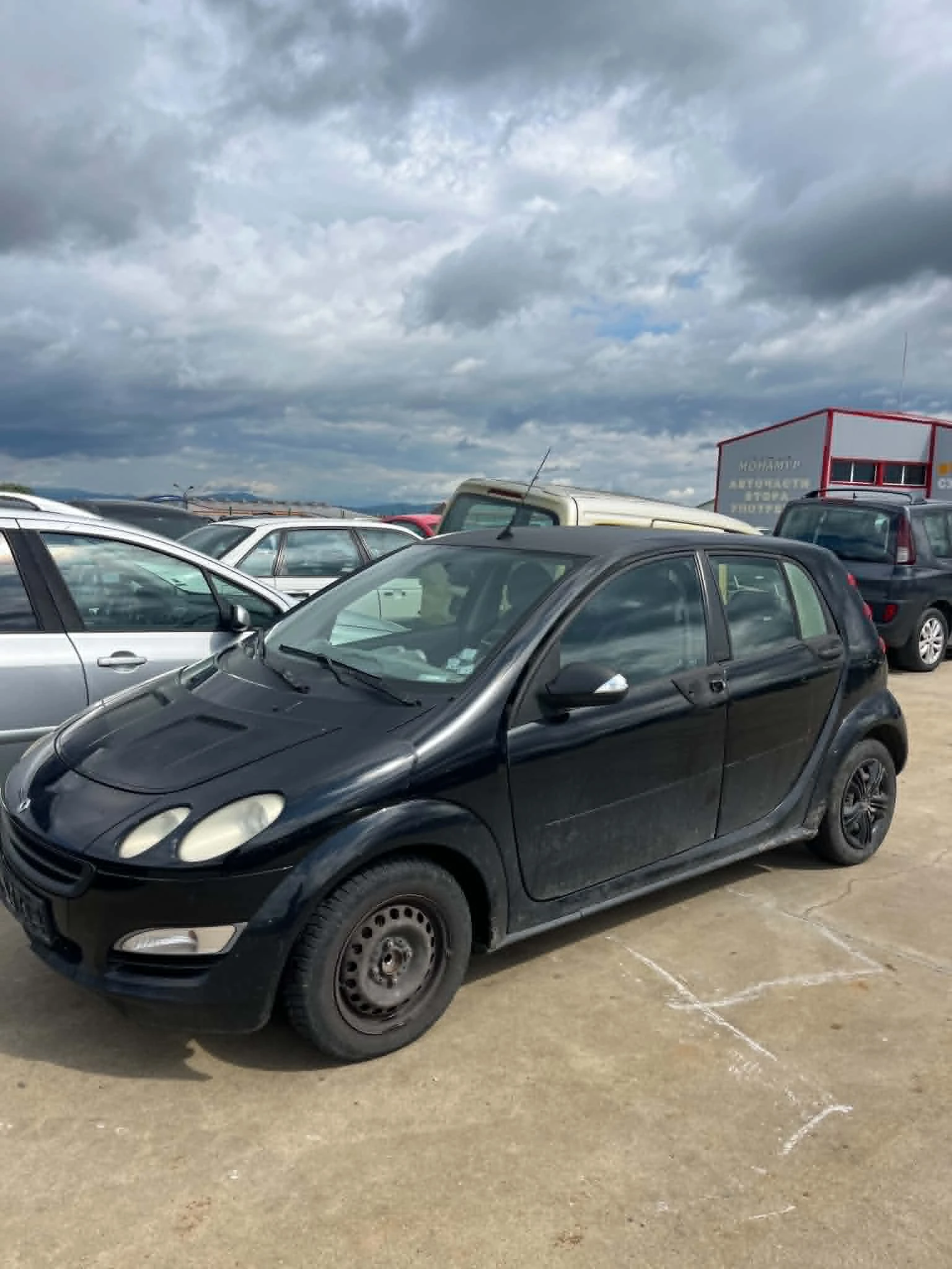 Smart Forfour, снимка 5 - Автомобили и джипове - 54644103