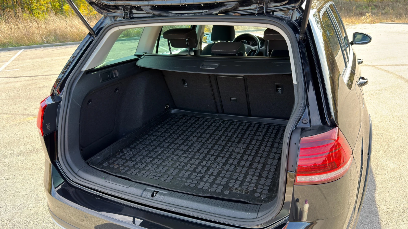 VW Golf ALLTRACK+ 2.0TDI+ 4Motion+ 184kc, снимка 13 - Автомобили и джипове - 54899427