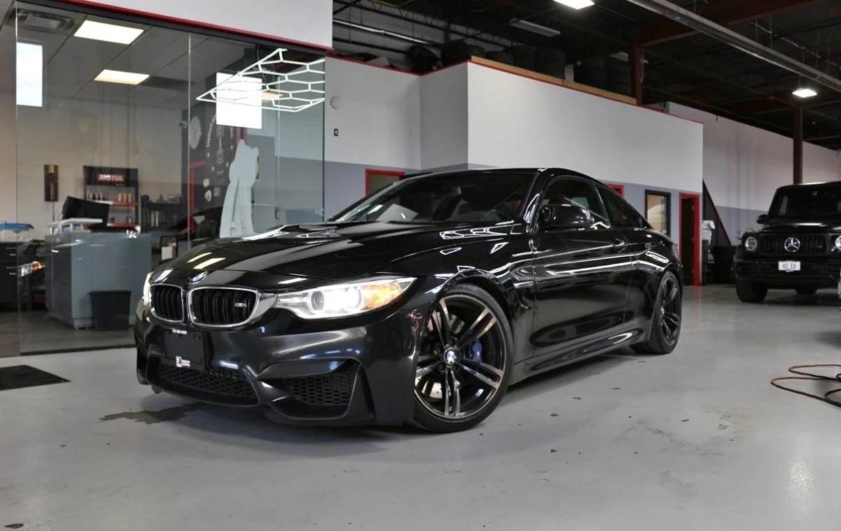 BMW M4 DCT * H&K * СТОКОВА * БЕЗ ИНЦИДЕНТИ * CARFAX * 