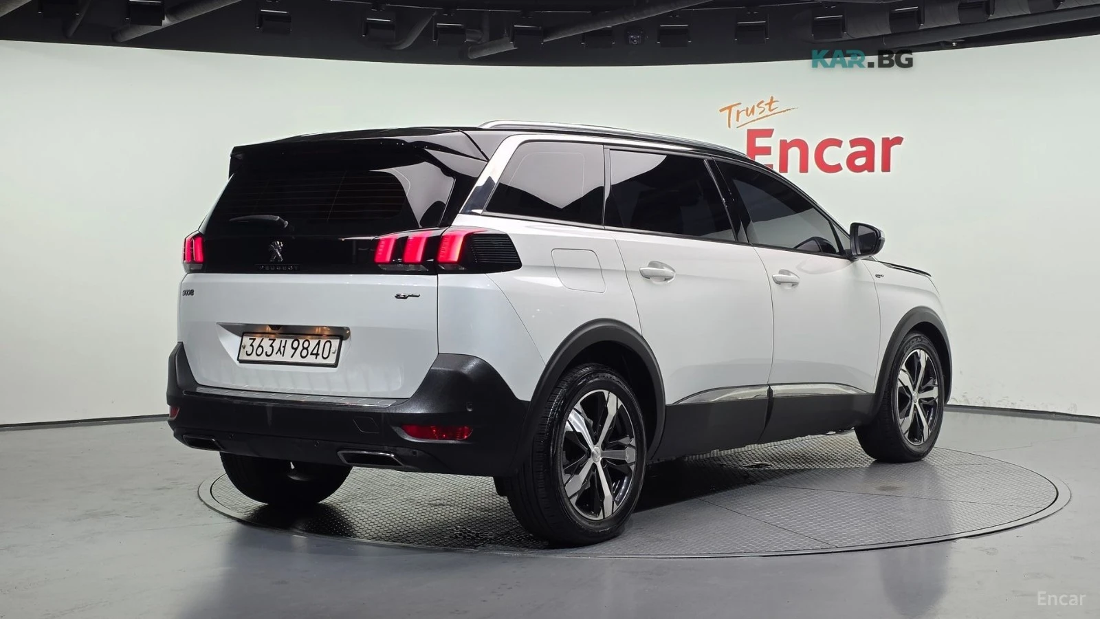 Peugeot 5008 * GT* 360* ПАНО* KEYLESS* Camera* ПОДГРЕВ* , снимка 2 - Автомобили и джипове - 55134049