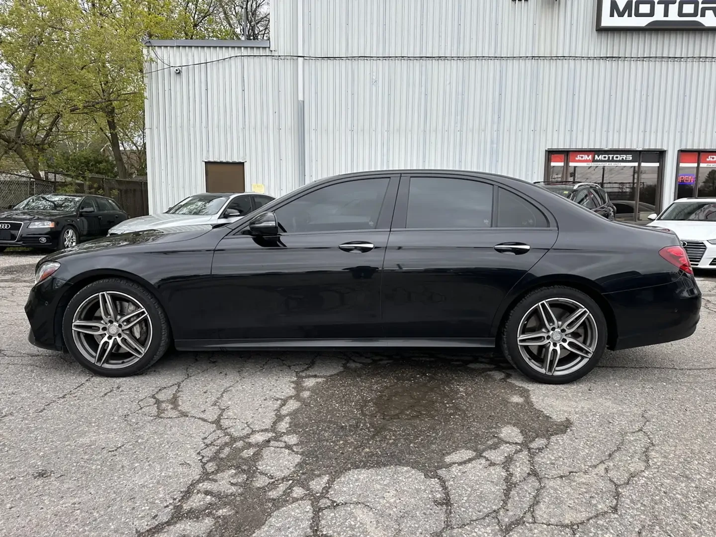 Mercedes-Benz E 400 AMG* 4matic* Burmester* Без инциденти* Brown Int., снимка 5 - Автомобили и джипове - 55614781