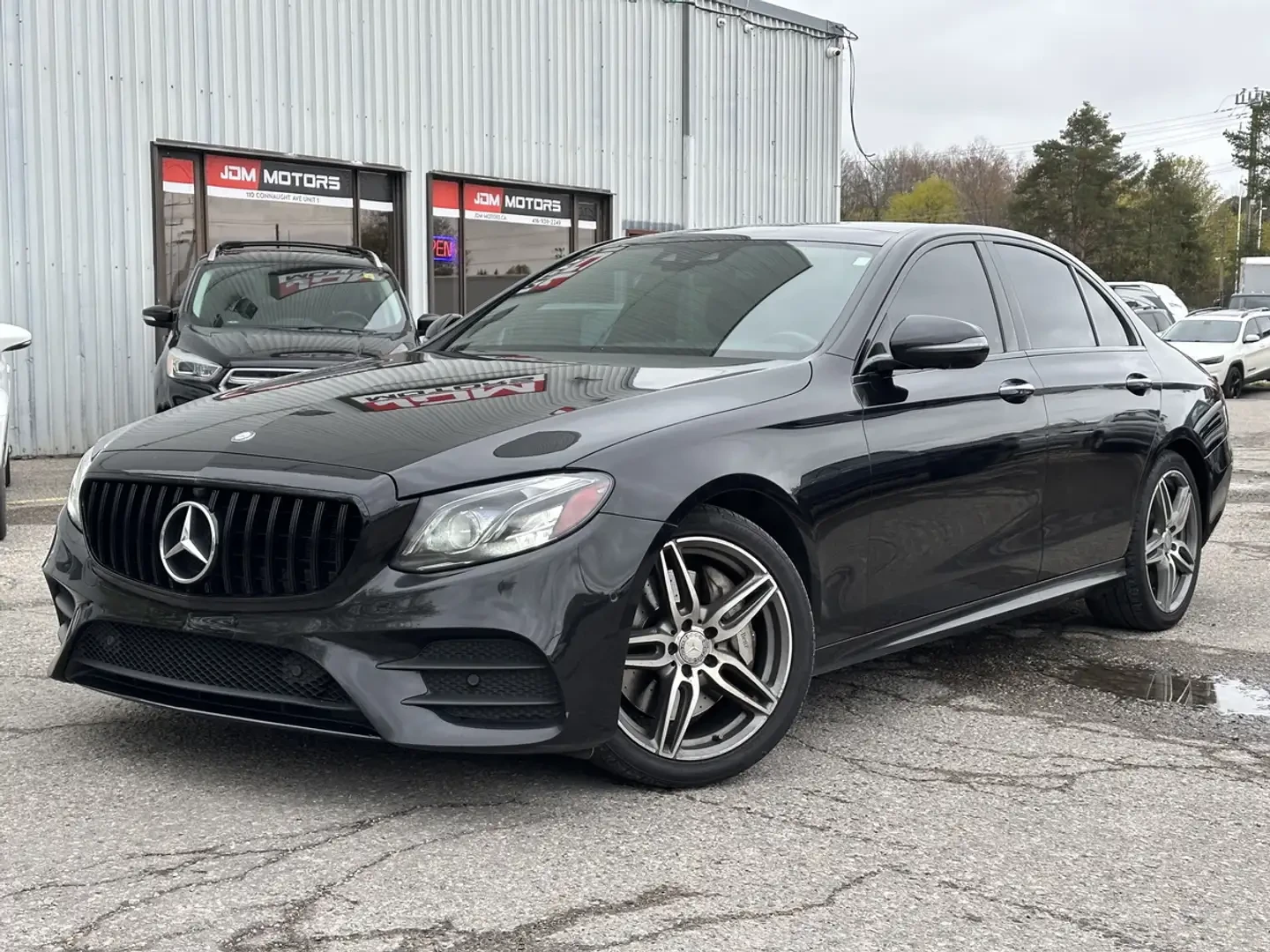 Mercedes-Benz E 400 AMG* 4matic* Burmester* Без инциденти* Brown Int., снимка 2 - Автомобили и джипове - 55614781