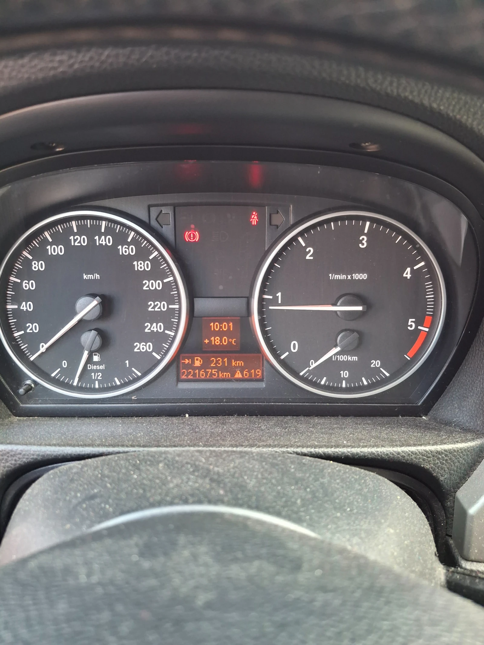 BMW 318, снимка 3 - Автомобили и джипове - 56244056