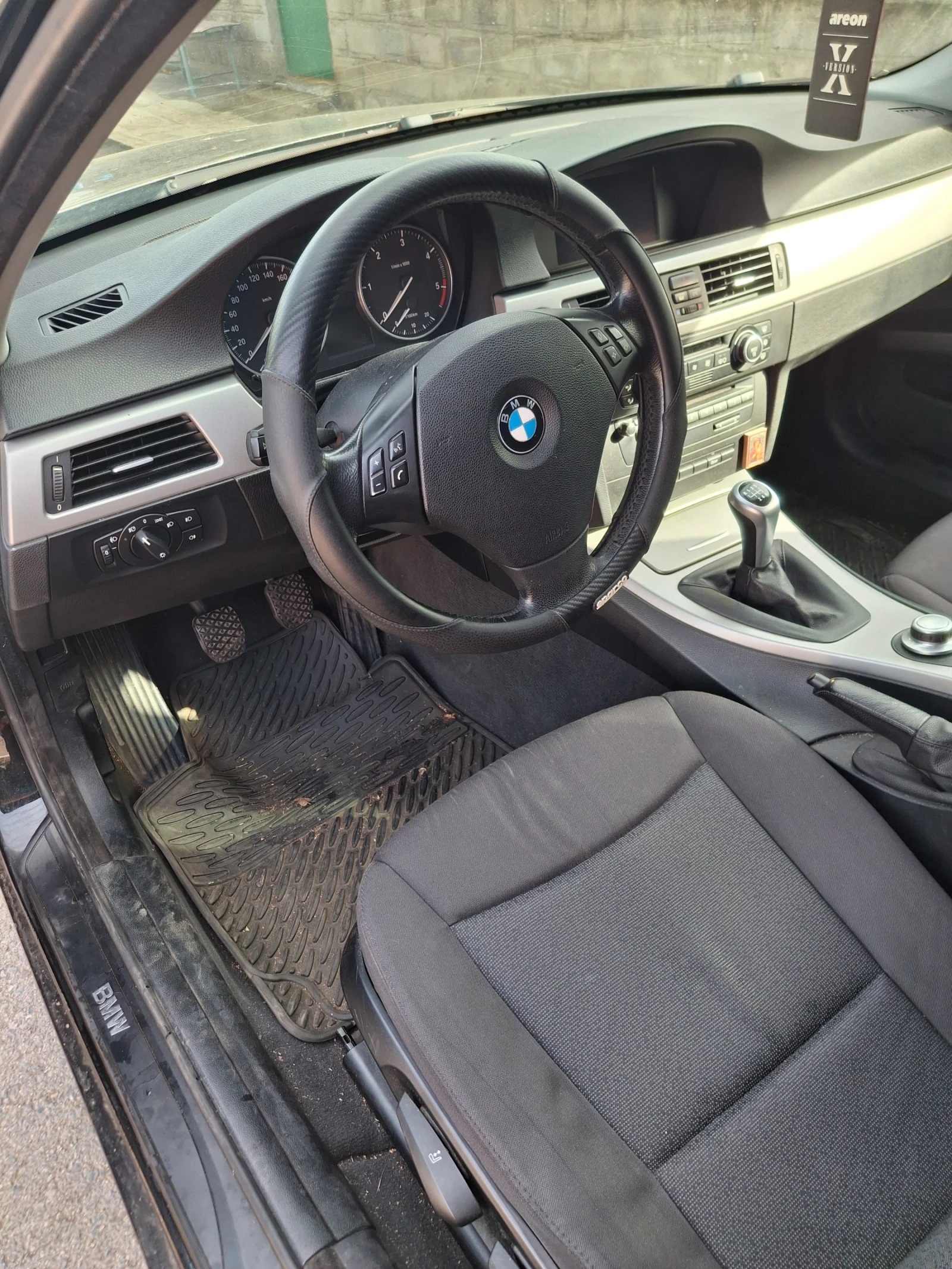 BMW 318, снимка 12 - Автомобили и джипове - 56244056
