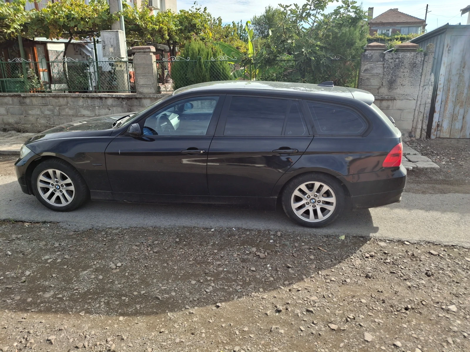 BMW 318, снимка 15 - Автомобили и джипове - 56244056