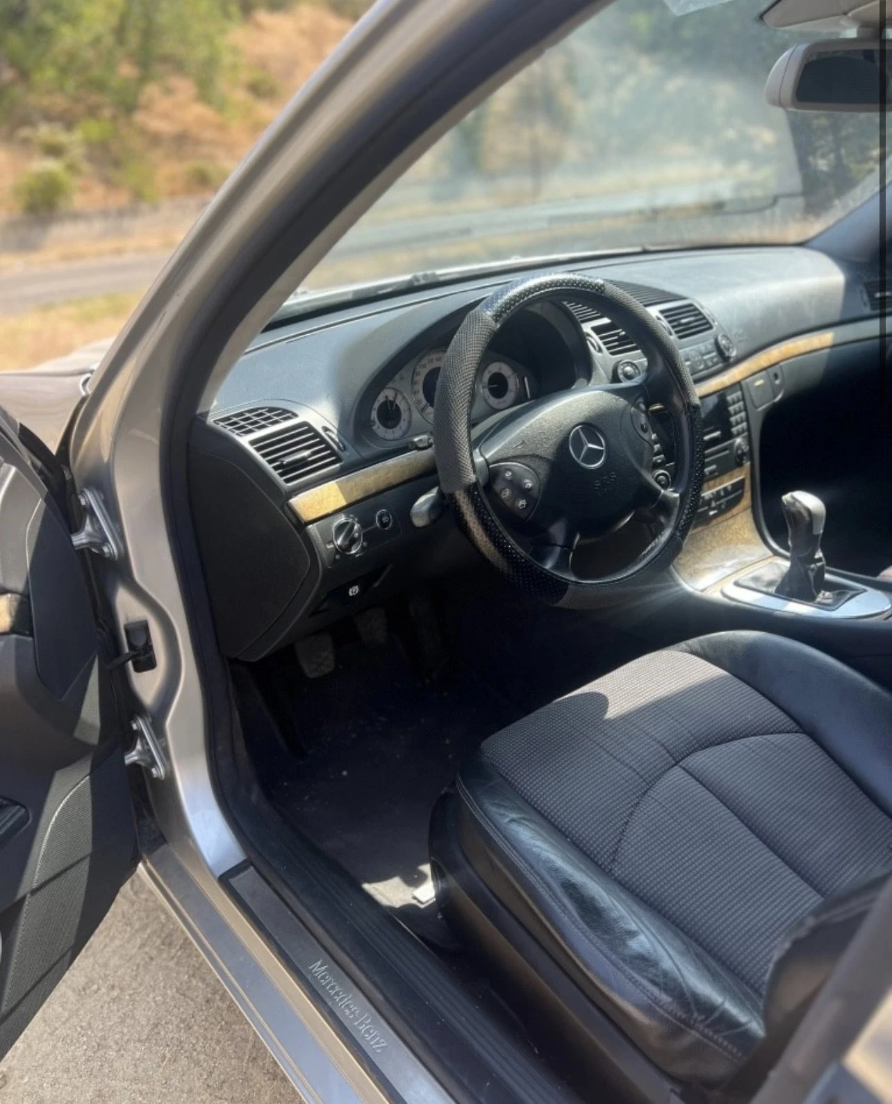Mercedes-Benz E 220 CDI, снимка 6 - Автомобили и джипове - 56706495
