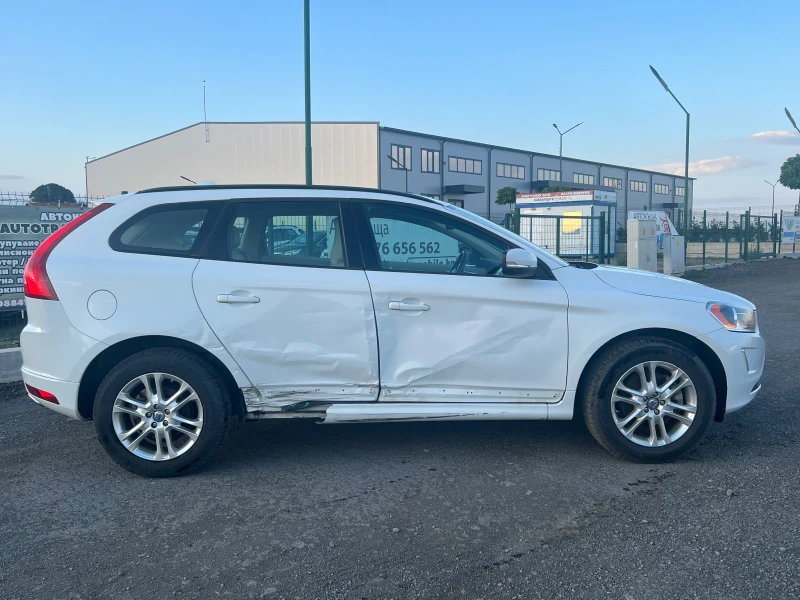 Volvo XC60 2.0i, снимка 5 - Автомобили и джипове - 47173751