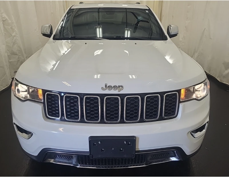 Jeep Grand cherokee ALPINE Music* Подгрев* Обдухване* Камери, снимка 3 - Автомобили и джипове - 48017094