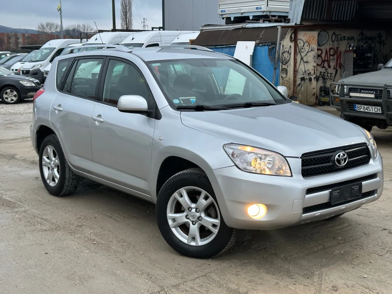 Toyota Rav4 2.2D4d, снимка 1 - Автомобили и джипове - 48319317