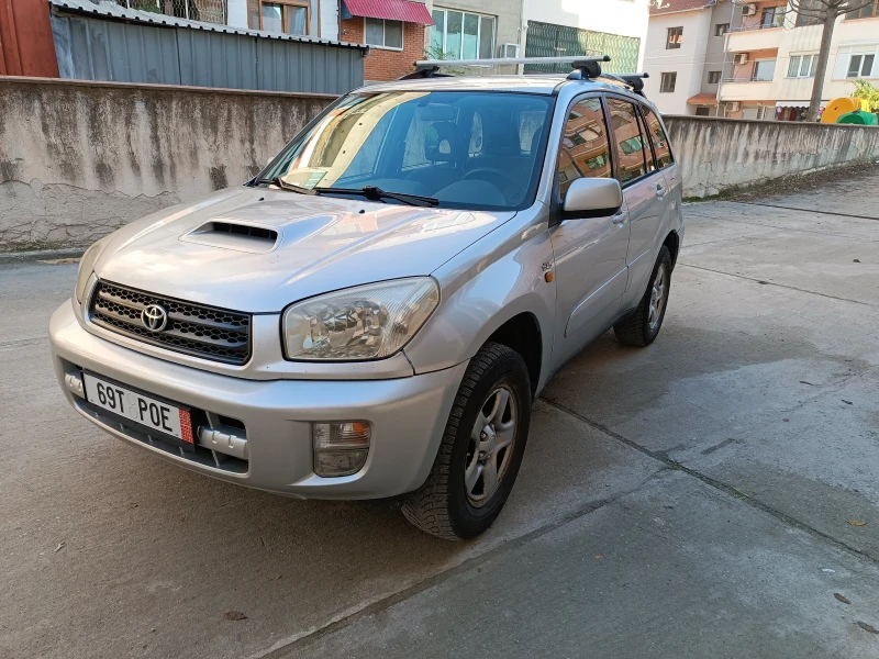 Toyota Rav4 2.0 D4D, снимка 4 - Автомобили и джипове - 52672576