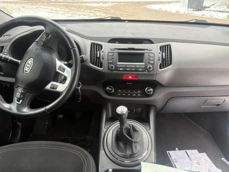 Kia Sportage 2000 бензин, снимка 10 - Автомобили и джипове - 53064839
