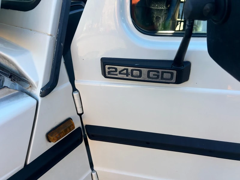Mercedes-Benz G 240, снимка 6 - Автомобили и джипове - 53205595