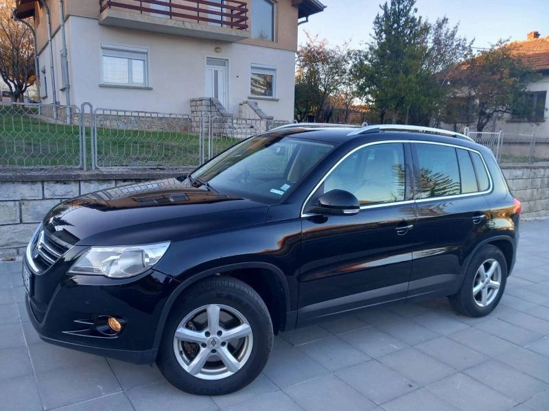 VW Tiguan, снимка 13 - Автомобили и джипове - 53224370